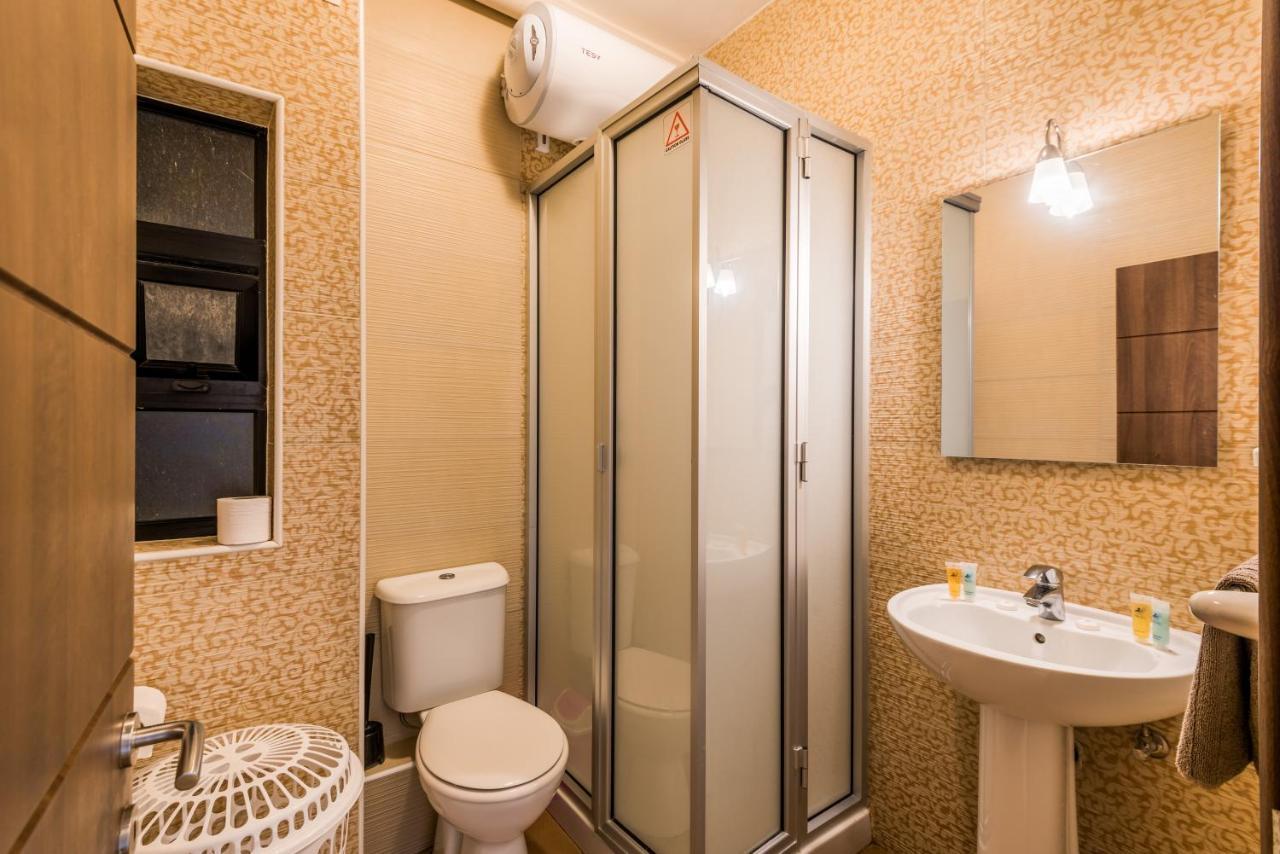 Seashells Apartments With Terrace, Just Off The Seafront In Bugibba - By Getawaysmalta St. Paul's Bay Ngoại thất bức ảnh