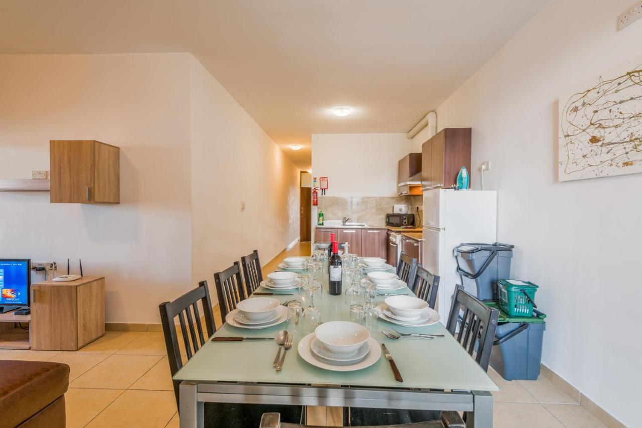 Seashells Apartments With Terrace, Just Off The Seafront In Bugibba - By Getawaysmalta St. Paul's Bay Ngoại thất bức ảnh