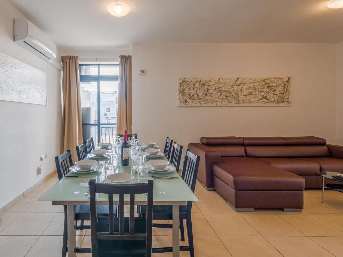 Seashells Apartments With Terrace, Just Off The Seafront In Bugibba - By Getawaysmalta St. Paul's Bay Ngoại thất bức ảnh