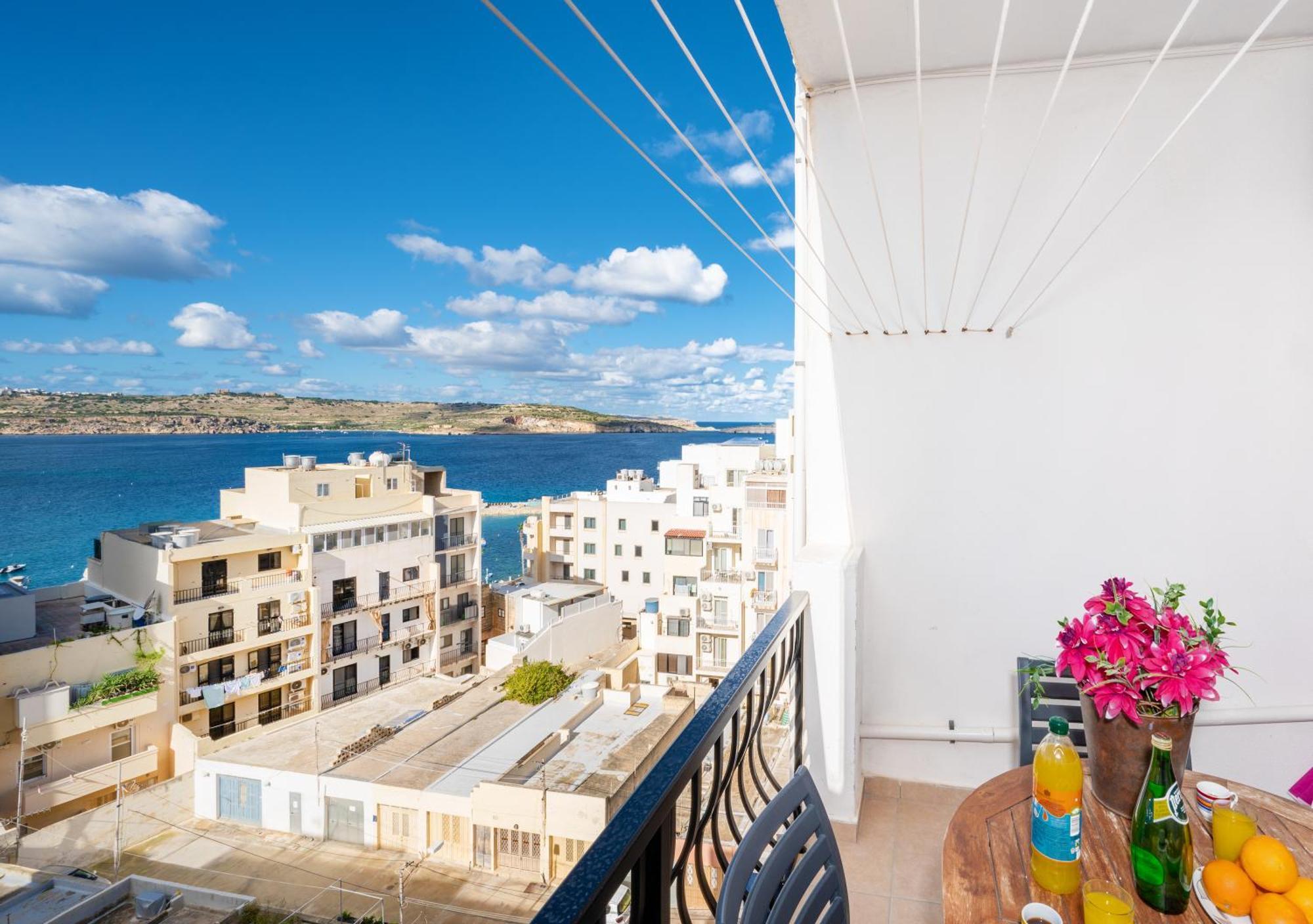 Seashells Apartments With Terrace, Just Off The Seafront In Bugibba - By Getawaysmalta St. Paul's Bay Ngoại thất bức ảnh