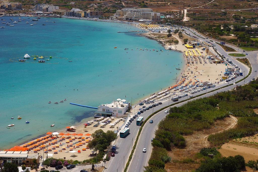 Seashells Apartments With Terrace, Just Off The Seafront In Bugibba - By Getawaysmalta St. Paul's Bay Phòng bức ảnh