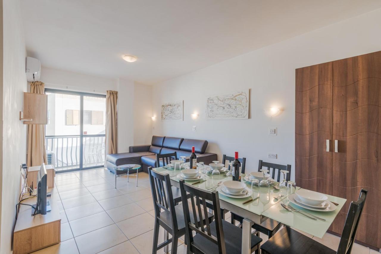 Seashells Apartments With Terrace, Just Off The Seafront In Bugibba - By Getawaysmalta St. Paul's Bay Ngoại thất bức ảnh